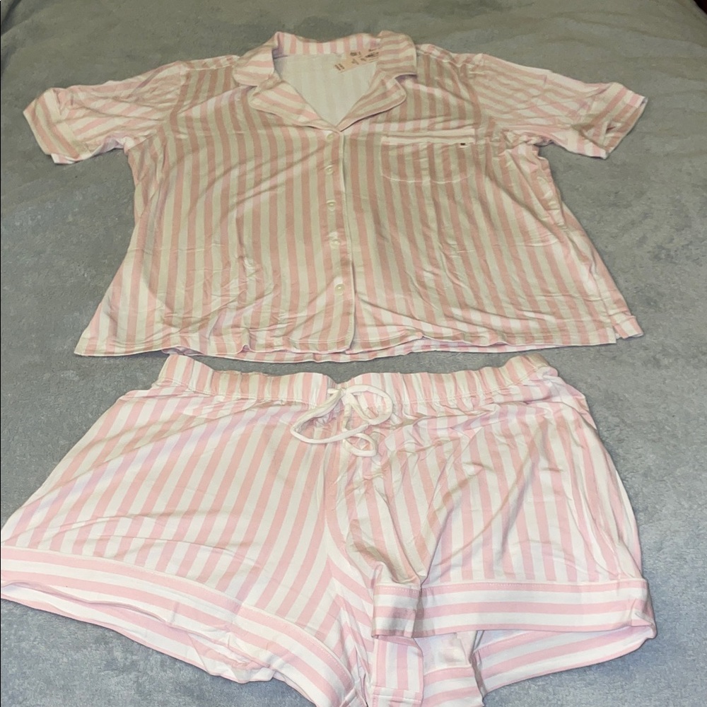 Victoria's Secret Blush and White Striped Pajama model soft Set w/ free panties - Picture 12 of 16